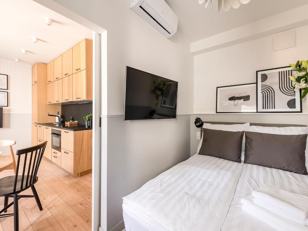 Yoursecondflat Grzybowska Metropoint Warschau Exterior foto